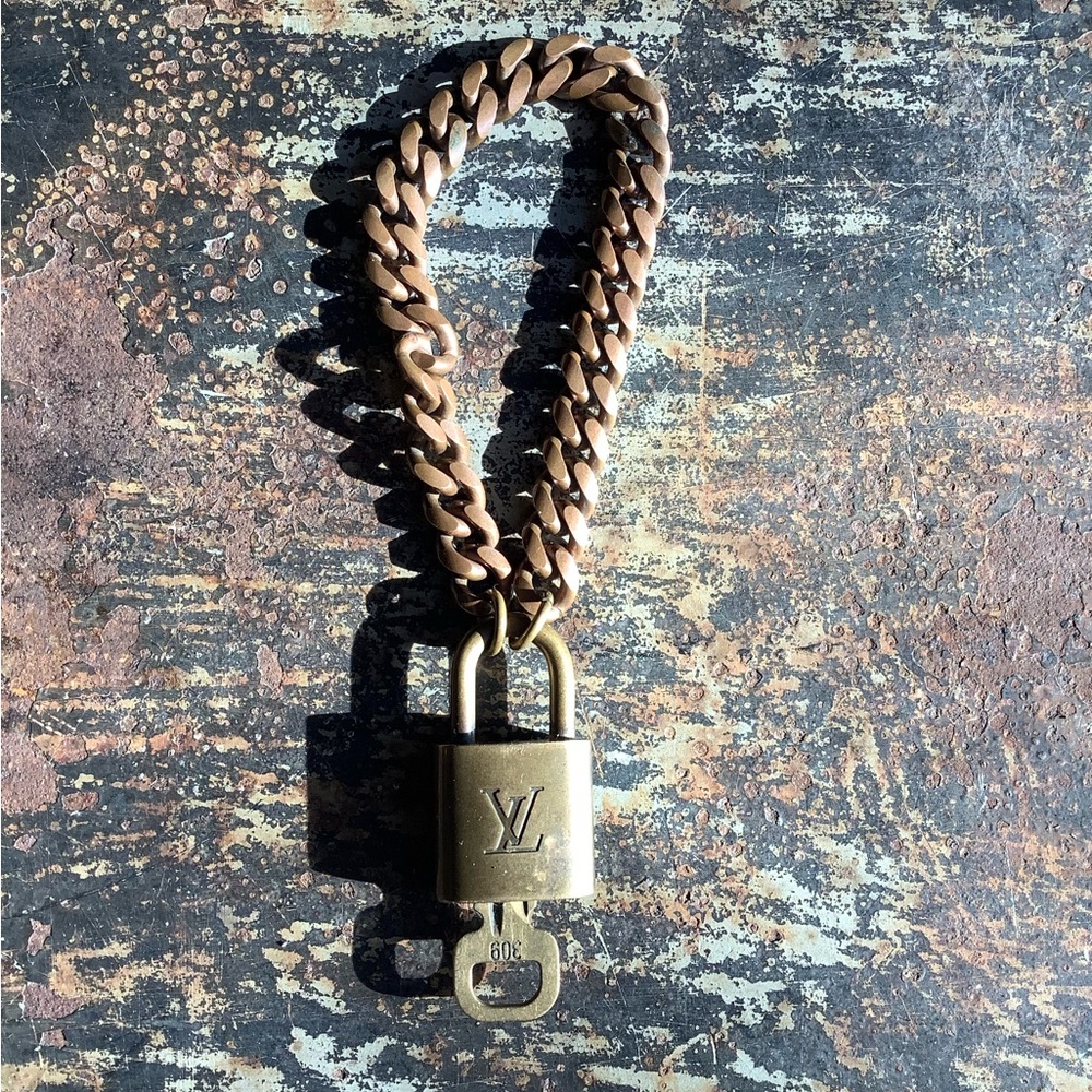 Vintage LMVH #309 Lock & Key With Vintage Bracelet - Picture 7 of 8